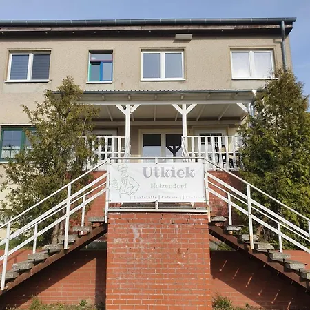 2-zimmer-apartment Fuer 4 Personenfewo 1 شقة Gross Miltzow